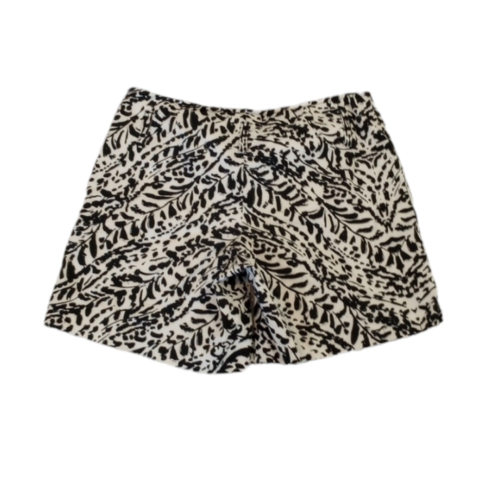 White House Black Market Womens Skort Sz 6 Black White Resort Travel Vacation - Picture 8 of 9